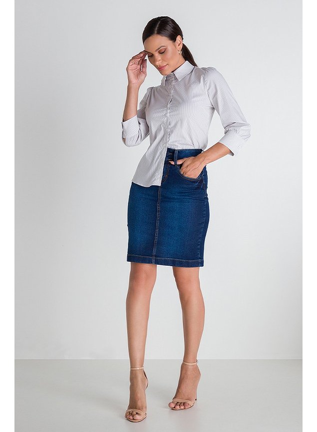 camisa listrada nude feminina sabrina frente