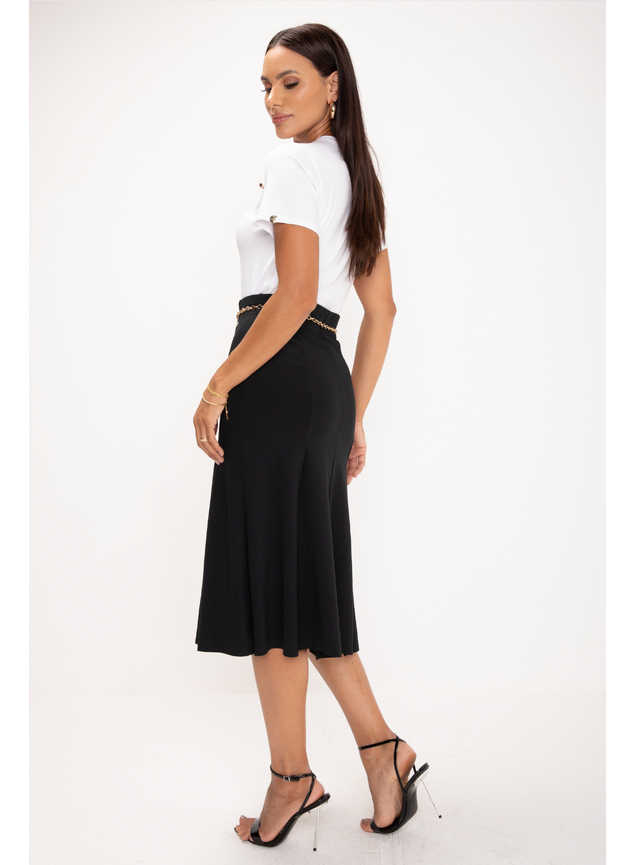 blusa branca com detalhe em botoes 5
