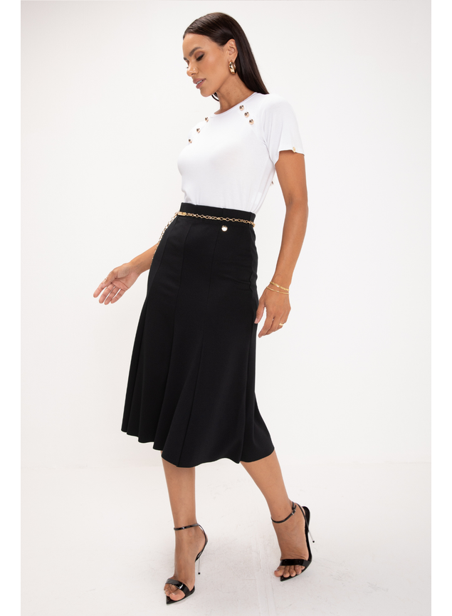 blusa branca com detalhe em botoes 6