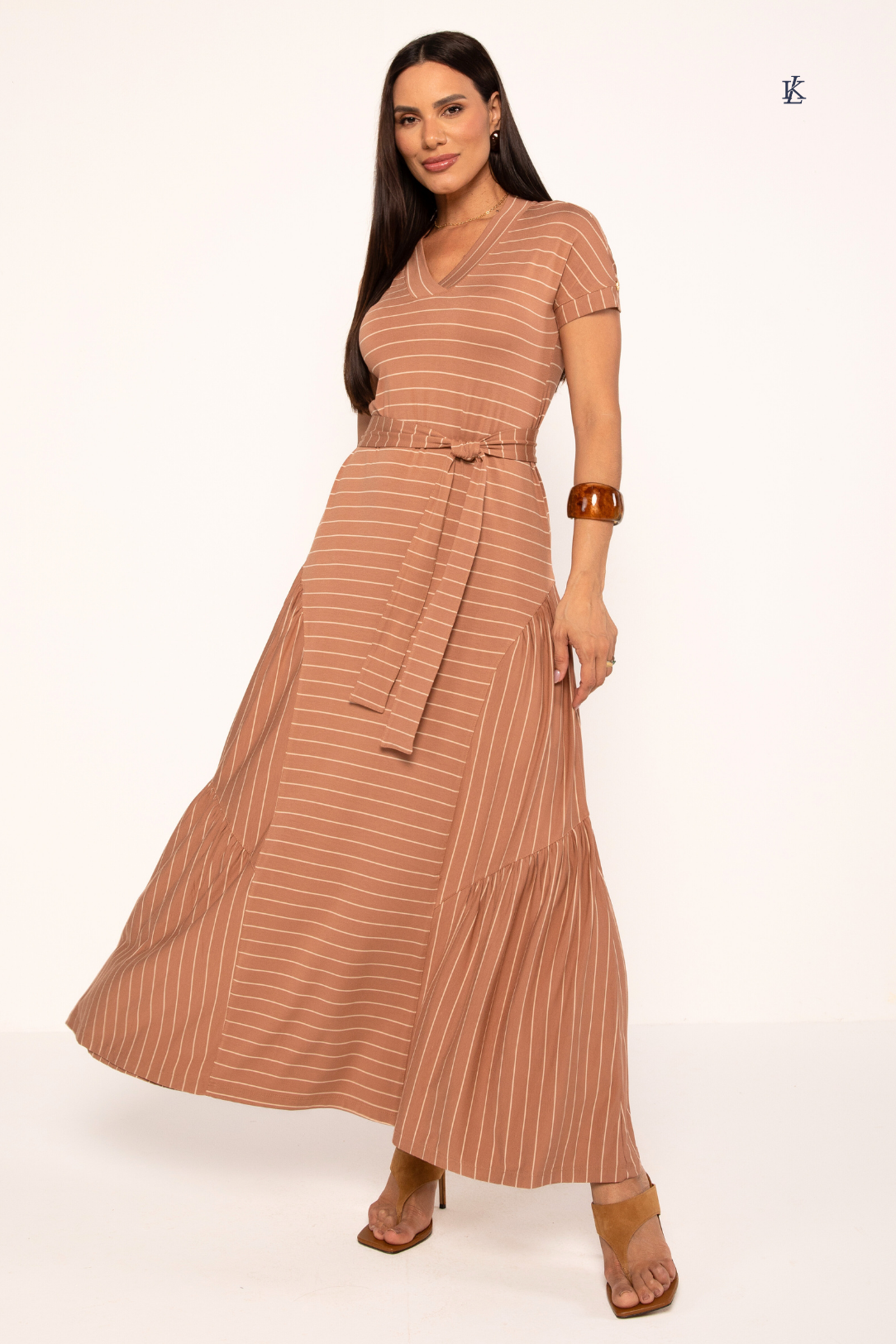 Vestido Longo de Malha Listrado com Recortes Nude Laisia